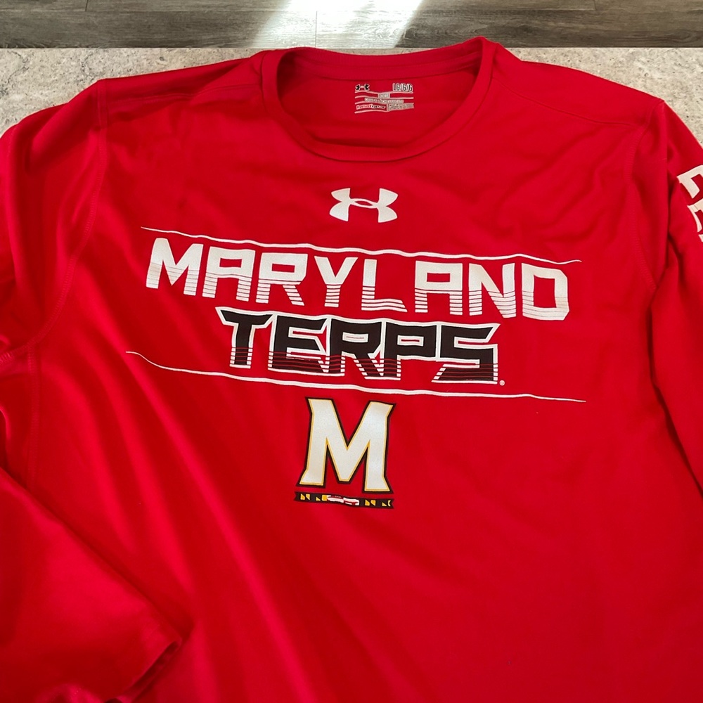 Maryland Terrepins Under Armour  Long Sleeve Red Graphic Tee-Large - Picture 4 of 7